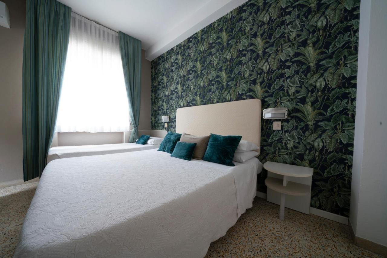 Alta Marea Hotel Milano Marittima Ngoại thất bức ảnh